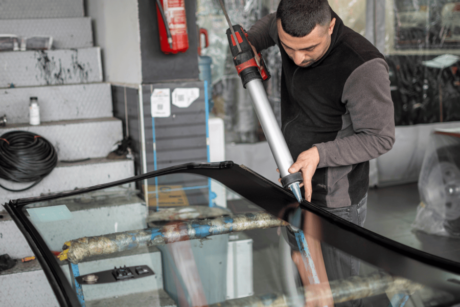 Assurance bris de glace : franchise, remboursement et bonus-malus